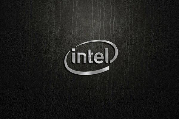 Logo Intel argento su sfondo scuro