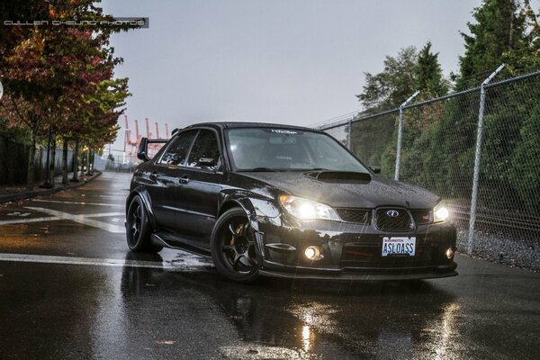 Subaru impreza sulle strade giapponesi