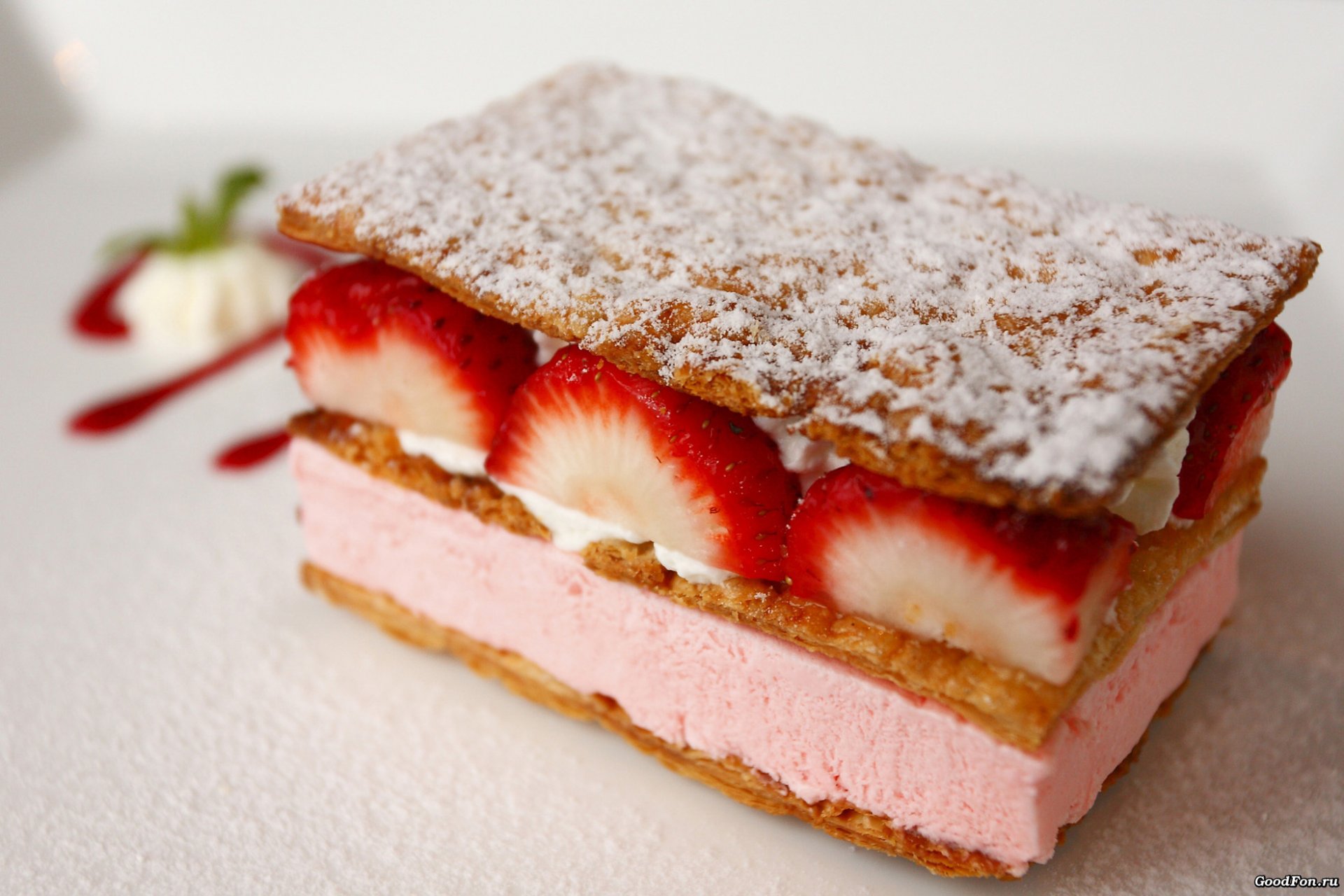 yummy cibo delizioso dessert marmellata fette fragola torta torta meringa bacche cottura dolce farina torta
