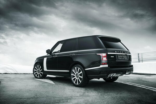 Range Rover dimostra come appare dopo la messa a punto