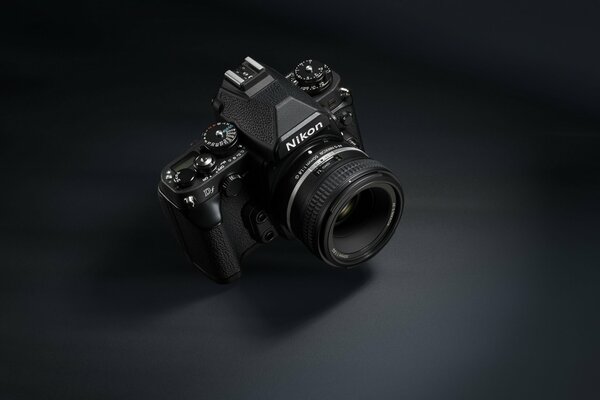 La fotocamera della nuova fotocamera è molto soddisfatta del proprietario