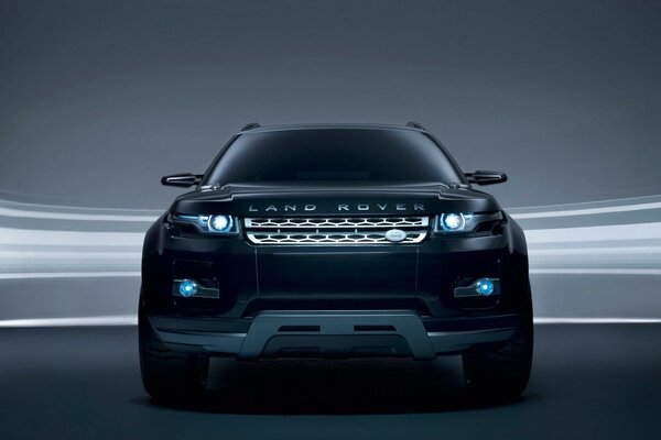 Land rover nero con Fari Allo Xeno