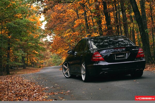 Mercedens benz amg W211 Classe E Nero