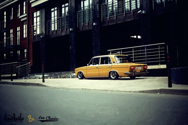 Basso classico VAZ Zhiguli Lada