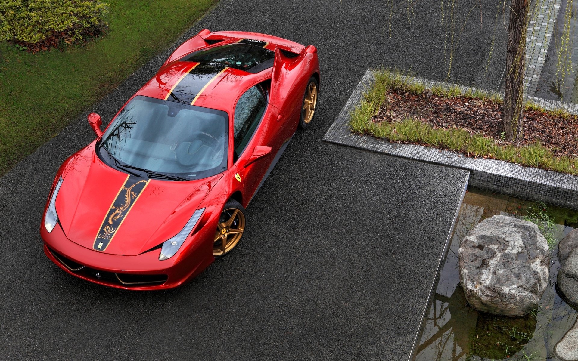 ferrari italia cina 20 ° anniversario edizione speciale ferrari italia supercar rosso anteriore speciale.versione cina