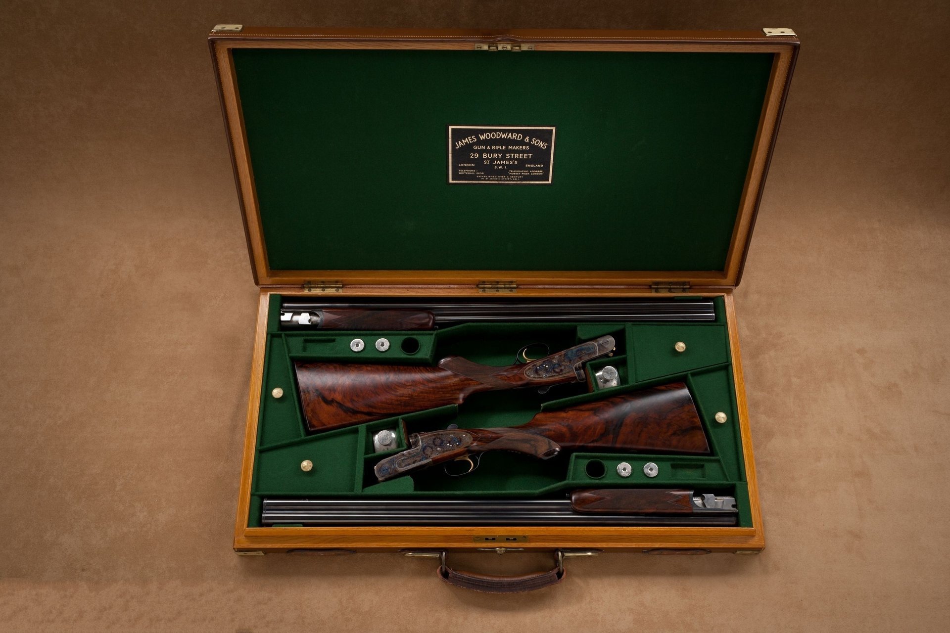 hotgun woodward buttstock james cassa canna regno unito