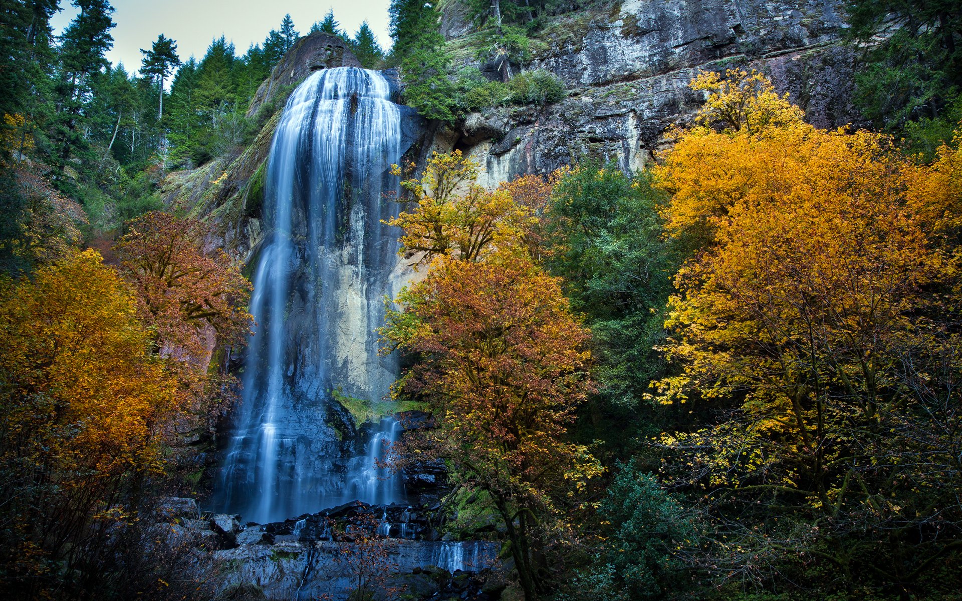 autunno alberi fogliame cascata rocce