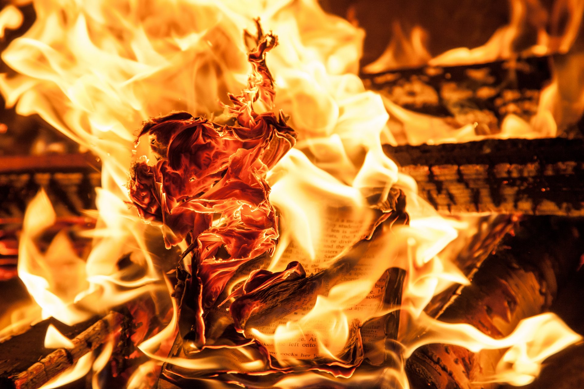 fuoco carta calore