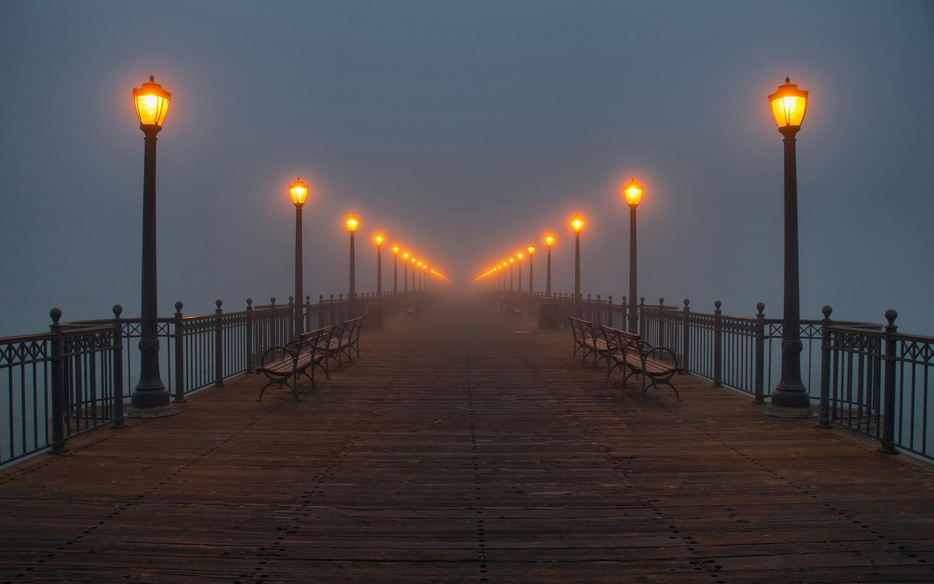 molo luci nebbia
