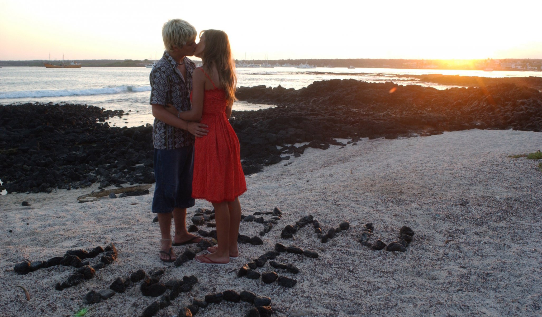 luisano lopilato ribelle spirito amore bacio mare
