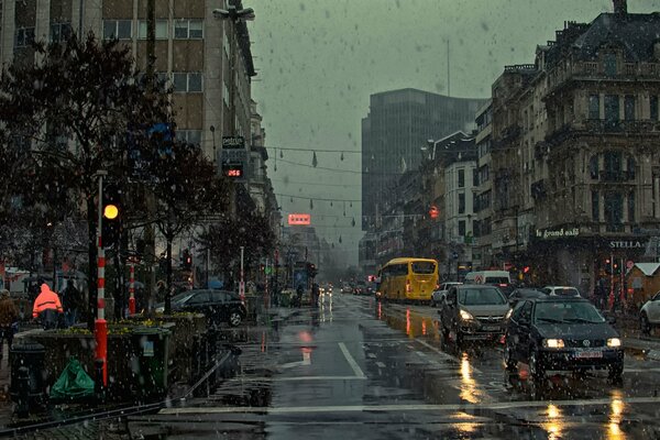 Le strade innevate sembrano molto diverse in Belgio