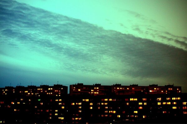 Tramonto aurora boreale città Casa Finestra
