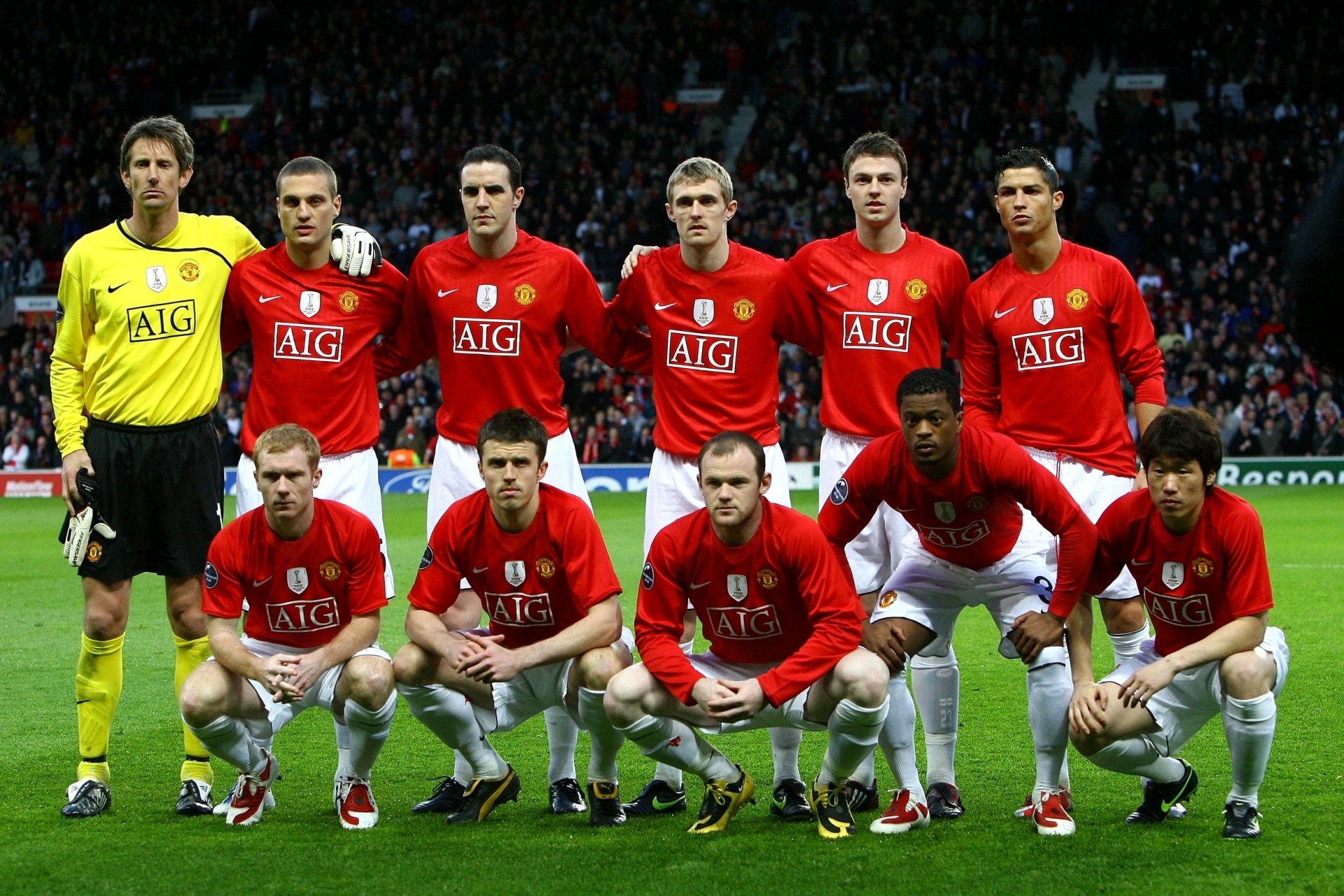foto calcio club manchester united calcio mu rossi diavoli edwin van der sar nemanja vidic john o shea darren fletcher johnny evans cristiano ronaldo paul scholes michael carrick wayne rooney patrice evra pak chi son