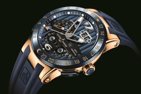 Foto di costosi orologi blu