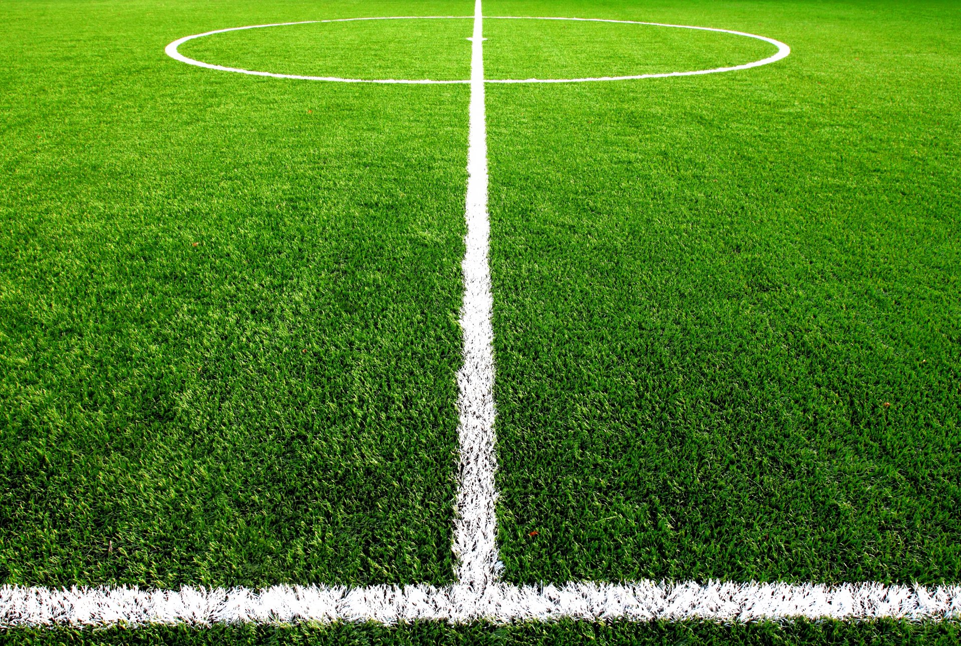 calcio campo prato erba marcatura centro