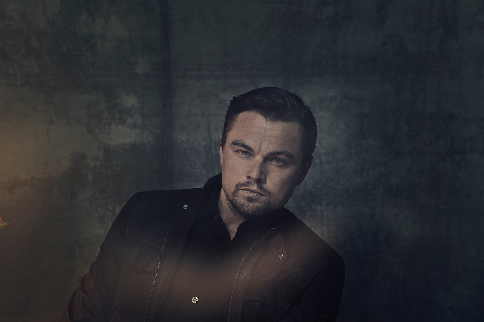 leonardo dicaprio leonardo dicaprio attore servizio fotografico per il film il grande gatsby 2013 fotografo kurt iswarienko