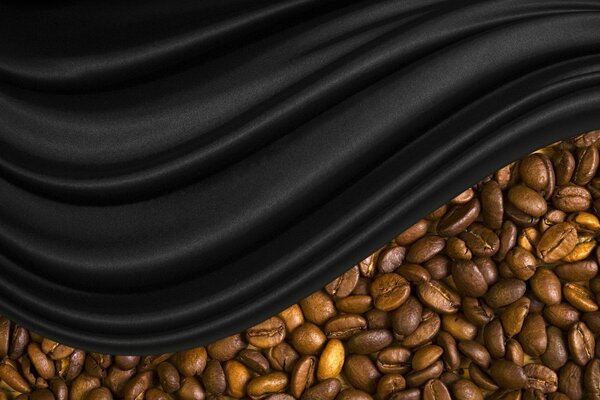 Velo di seta nera sul caffè