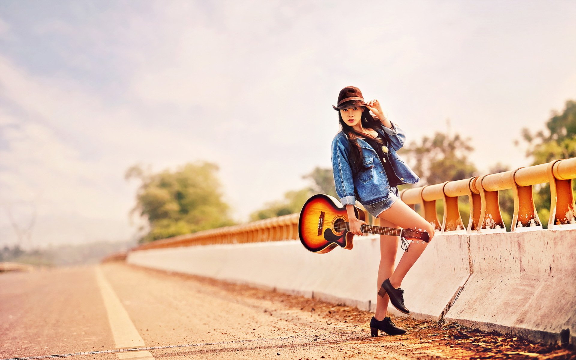 ragazza chitarra musica