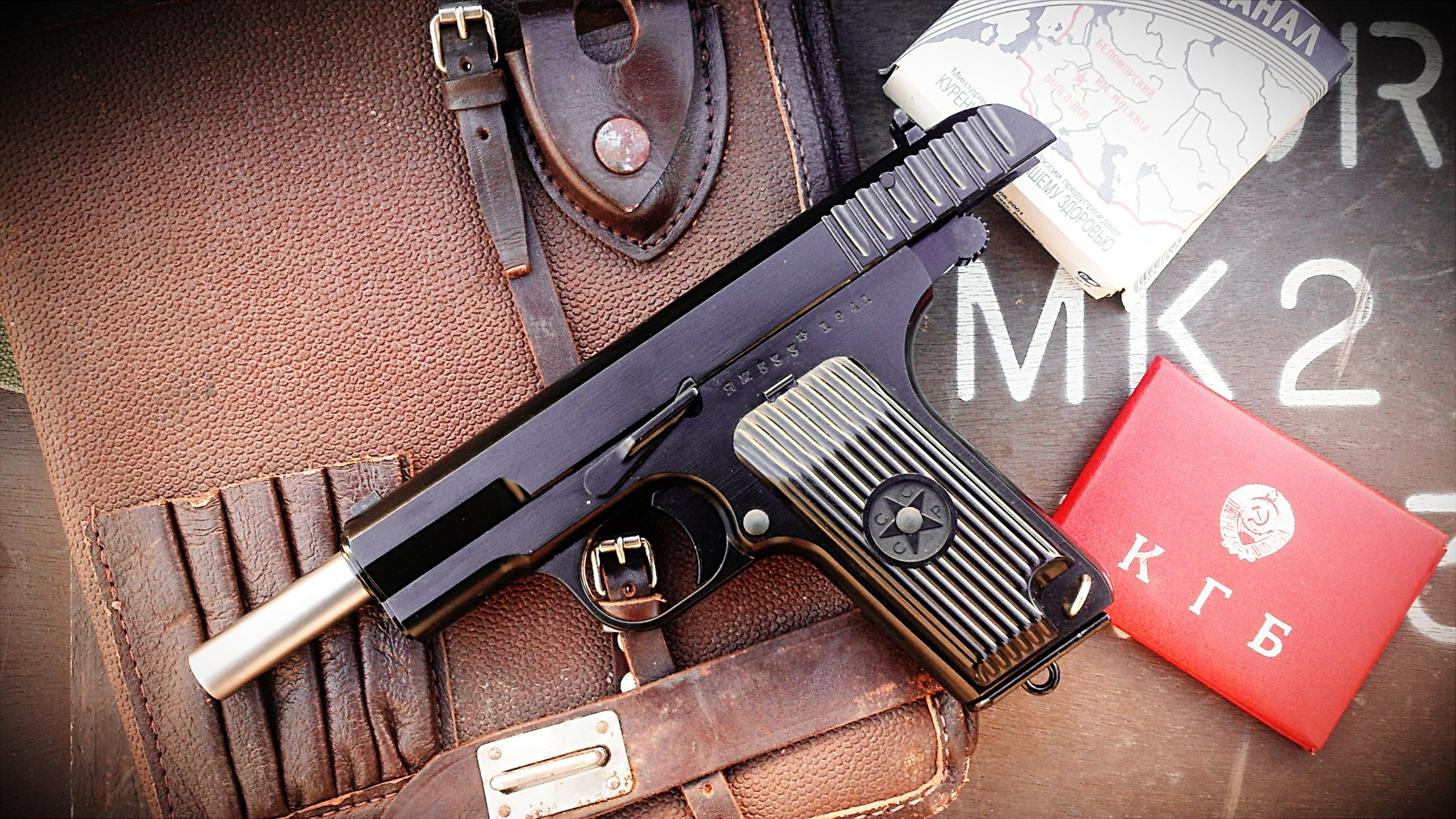 tt esercito auto-caricamento pistola 1933 arma id pacchetto di sigarette