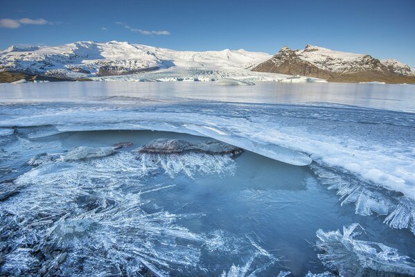 Islanda montagne inverno ghiaccio