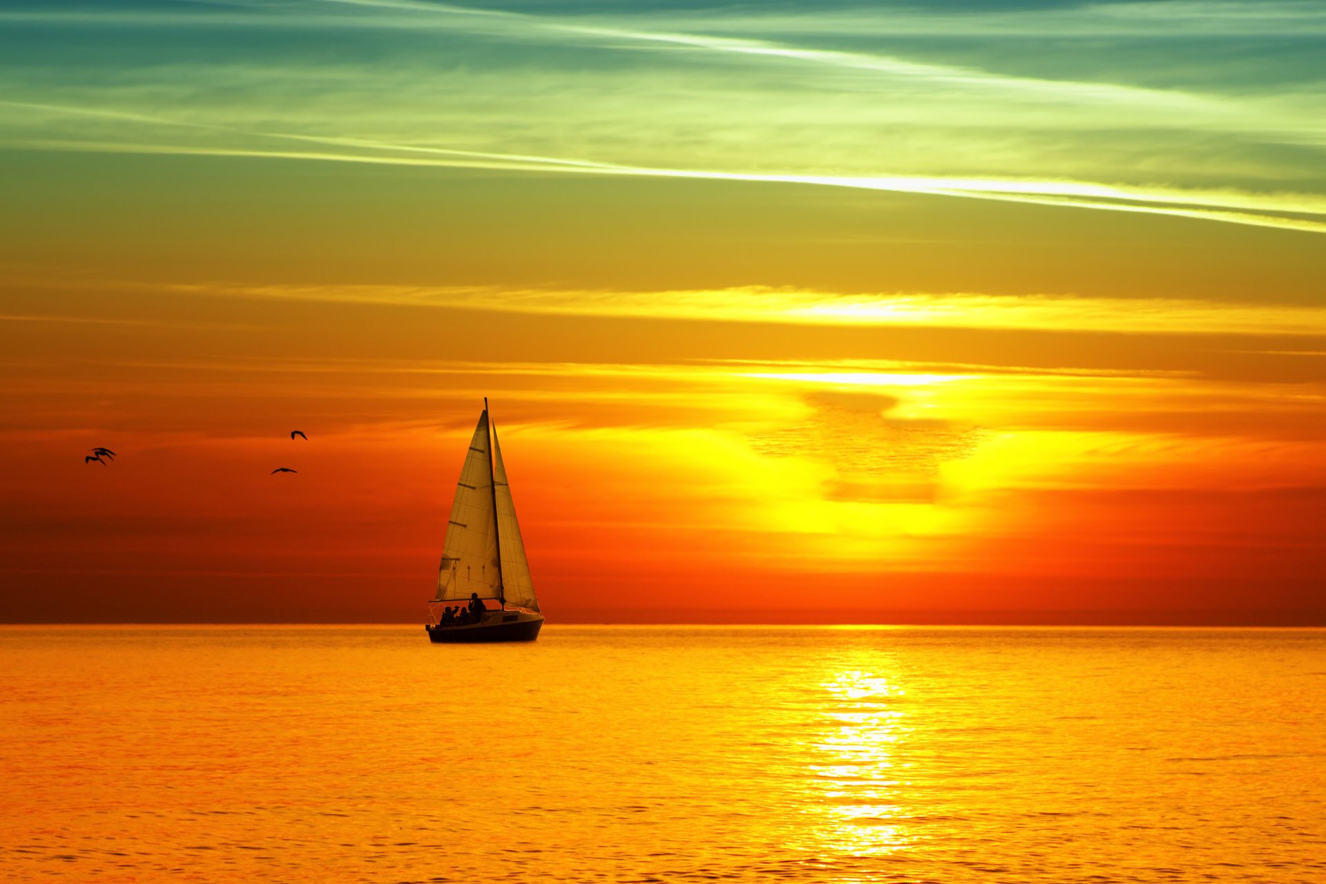 mare tramonto yacht vela luminoso