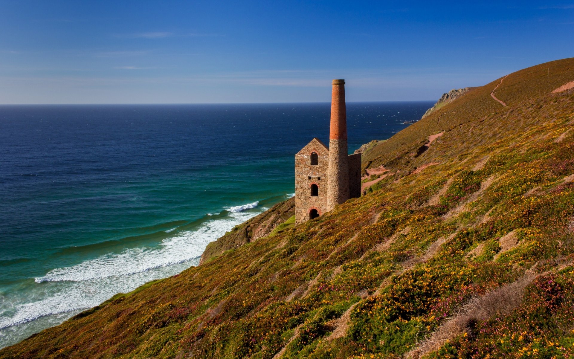 towanroath albero motore casa wil coates porthtowan cornovaglia inghilterra mare celtico porttowan mare celtico costa